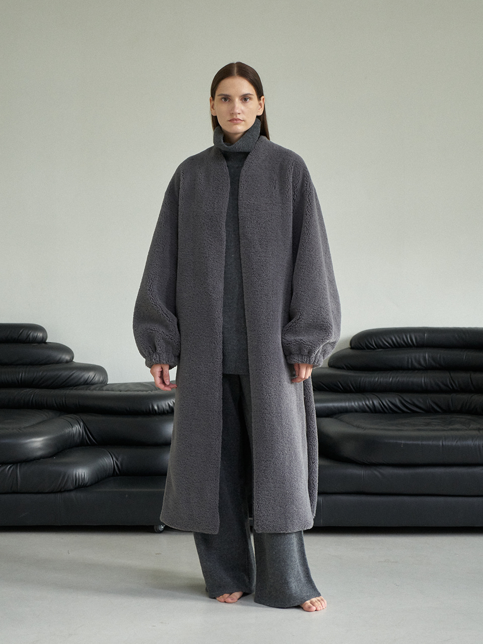 Eco fur nocollar robe coat dark grey